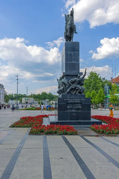 Nis Serbia August 2022 Horse Rider Flag Liberators Nis Monument — стокове фото