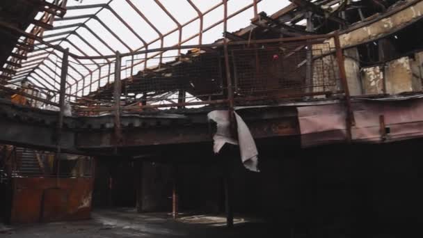 Centro Comercial Strip Mall Daños Estructurales Después Incendio Seguro Panorama — Vídeo de stock