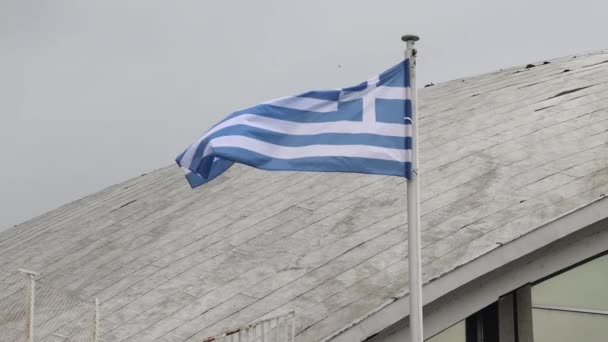 Flaga Narodowa Grecji Cloudy Sky High Wind — Wideo stockowe
