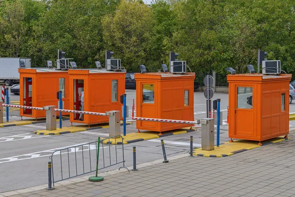 Modern Toll Pay Station Four Booths Cabins — Stock Photo, Image