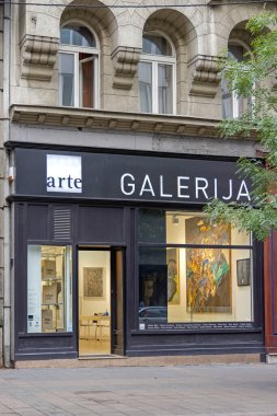Belgrad, Sırbistan - 28 Eylül 2021: Arte Galerija Beograd, Kralja Milana Caddesi, Şehir Merkezi.