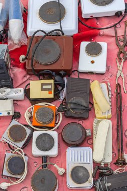 Collection of Single Electric Hob Plate at Flea Market