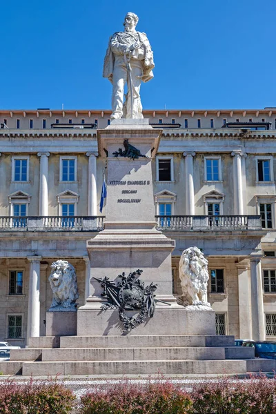 Bergamo Italy June 2019 Marble Statue Landmark Monument Vittorio Emanuele — Stock Photo, Image