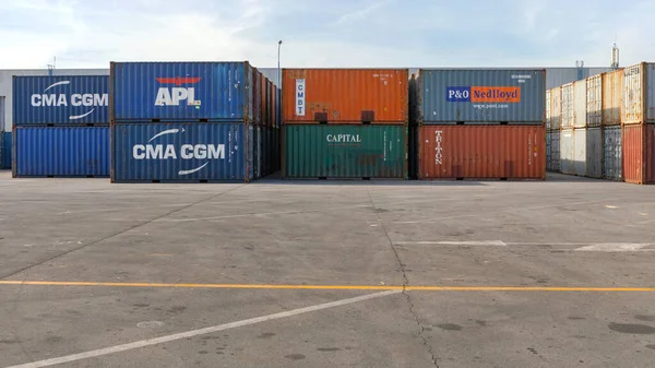 Dobanovci Serbia Marzo 2017 Muchos Contenedores Transporte Marítimo Cargo Terminal —  Fotos de Stock