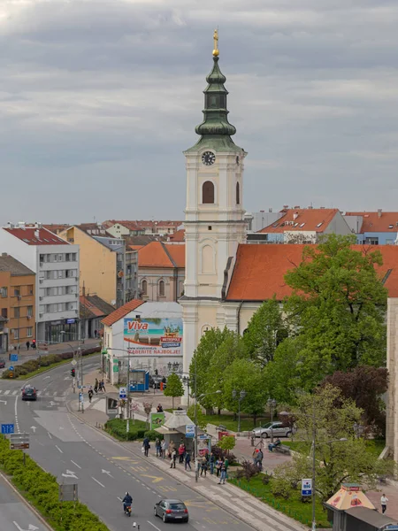 Novi Sad Serbien April 2017 Luftaufnahme Der Entschlafungskirche Gebäude Stadtzentrum — Stockfoto