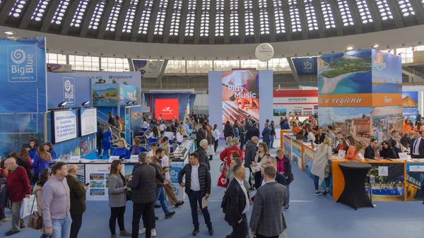 Belgrado Servië Februari 2023 Een Menigte Mensen Internationale Toerismebeurs Expo — Stockfoto
