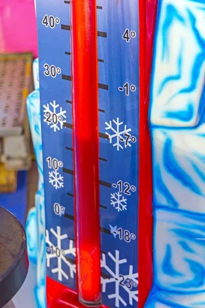 Escala Congelación Del Termómetro Clima Frío Blue Celzius Fahrenheit —  Fotos de Stock