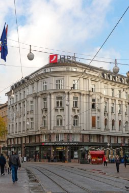 Zagreb, Hırvatistan - 4 Kasım 2019: Hırvatistan Posta Bankası Zagreb, Hırvatistan 'da.