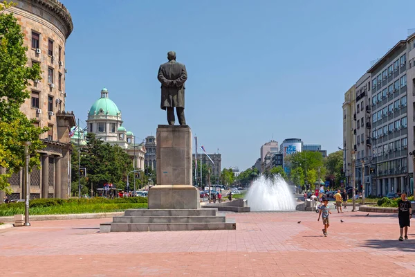 Belgrád Szerbia 2019 Június Nikola Pasic Square Emlékmű Vízforrás Parlament — Stock Fotó