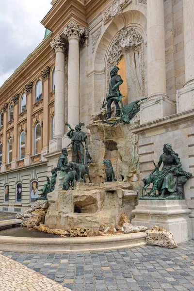 Budapest Hungary July 2022 Bronze Fountain King Matthias Buda Castle — Foto de Stock
