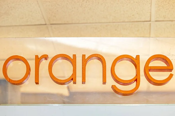 Jel Narancs Színű Citrus Gyümölcslé Bár — Stock Fotó