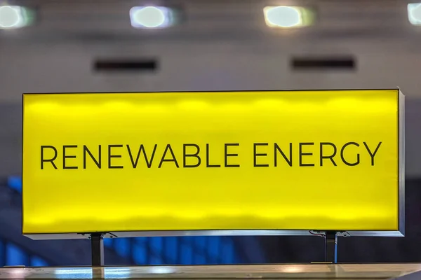 Energia Odnawialna Podświetlany Żółty Znak Środowisko Ekologia — Zdjęcie stockowe