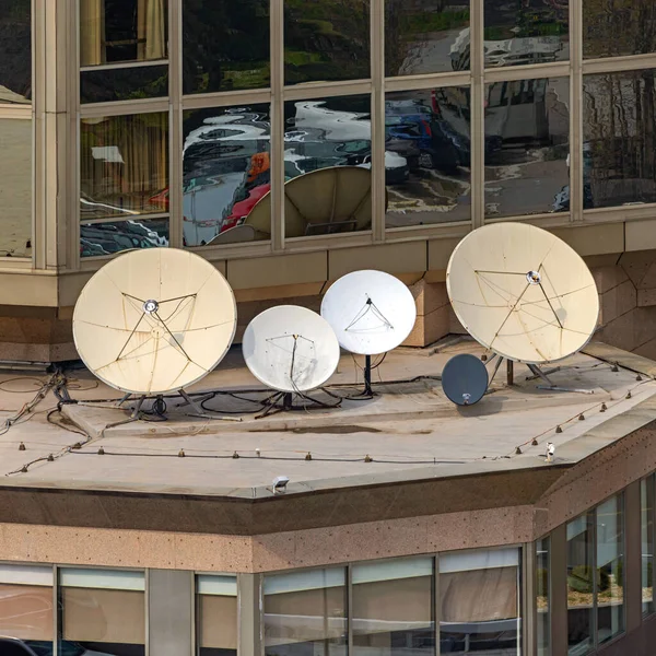 Satellite Dish Parabolic Antenna Communication Signal Technology — Stock Photo, Image