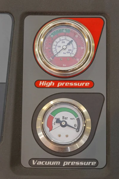 Μηχανή Εξοπλισμού Γκαράζ Κλίμακας Ράβδων Κενού Υψηλής Πίεσης — Φωτογραφία Αρχείου