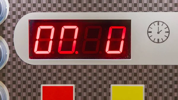 大きな赤の数字と液晶ディスプレイゼロカウントダウンタイマー — ストック写真