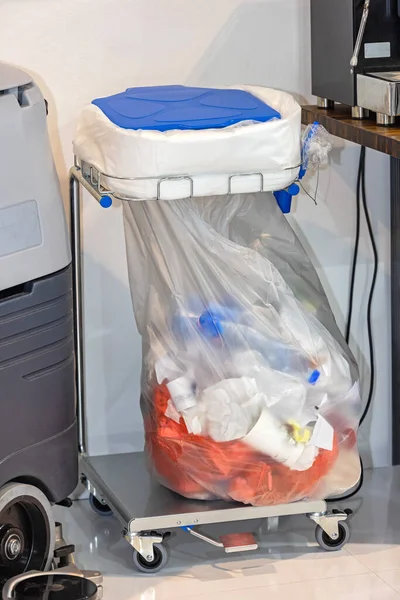 Система Упаковки Отходов Профессиональное Использование Гигиенического Мусора Рабочем Месте — стоковое фото