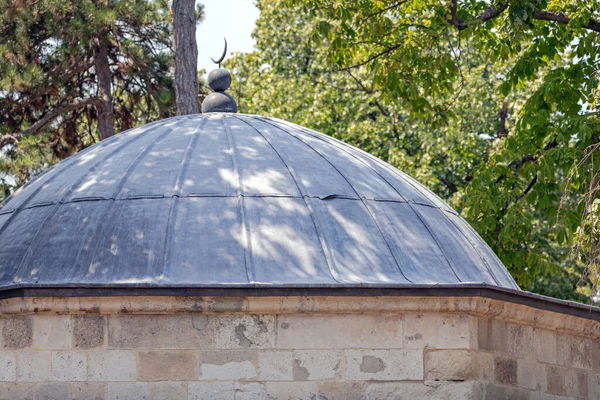 Alinium Dome Ottoman Tomb Damat Ali Pasha Turbeh Kalemegdan — 图库照片