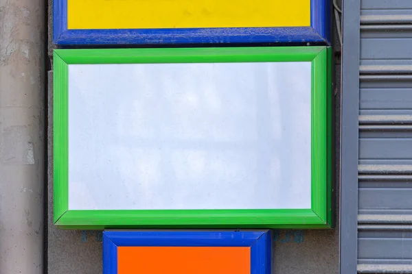 Leeg Rechthoekig Groen Frame Wall White Copy Space — Stockfoto