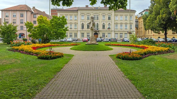 Szeged Hungria Julho 2022 Estátua Pedra Marco Histórico Klebelsberg Parque — Fotografia de Stock
