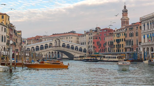 Venise Italie Janvier 2017 Pont Touristique Atrraction Rialto Sur Grand — Photo