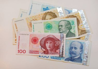 Oslo, Norveç - 21 Şubat 2017: Norveç Kronu Kağıt Para Banknotları Oslo, Norveç
