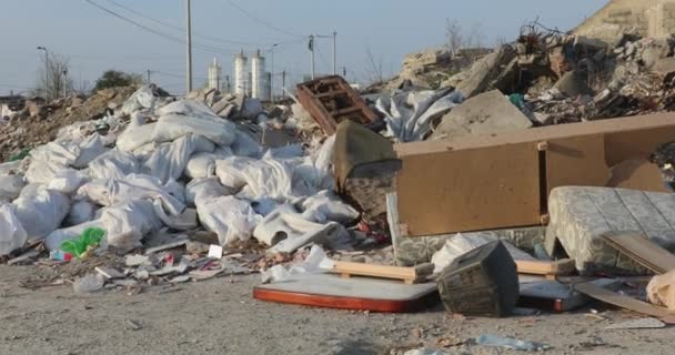 Odpady Przemysłowe Odrzucone Meble Nielegalny Dumping Site Zanieczyszczenia Środowiska Pan — Wideo stockowe