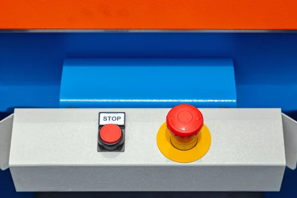 Κόκκινο Κουμπί Στάση Και Έκτακτης Ανάγκης Εκτός Ελέγχου Μηχανών Διακοπτών — Φωτογραφία Αρχείου