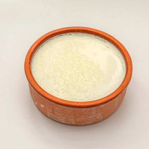 Greek Style Yogurt Terracotta Ceramic Ramekin Pot — Stock Photo, Image