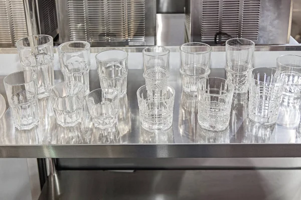 Drinking Glass Cups Metal Shelf Kitchen Storage — Stock Photo, Image