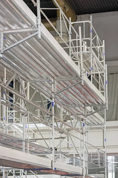 Tall Aluminum Scaffolding Frame Structure Construction Site Hall — Stock Photo, Image