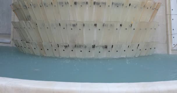 Біла Скляна Плитка Водоспади Каскадні Стіни Фонтан — стокове відео