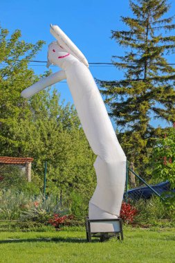 Garden Fun Party Entertainment 'da Beyaz Hava Dansçısı