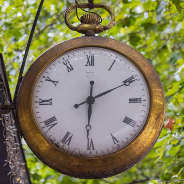 Geniş Altın Cep Saati Halka Saati Asılı