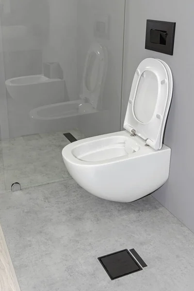 Nástěnné Keramické Záchodové Sedátko Otevřeným Víčkem Měkké Zavřít — Stock fotografie