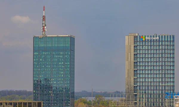 Belgrado Sérvia Abril 2023 Dois Arranha Céus Vidro Moderno Usce — Fotografia de Stock