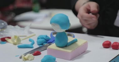 Pasta Şefi Eylem Yapan Şekil Şekillendirici Kek Dekoru