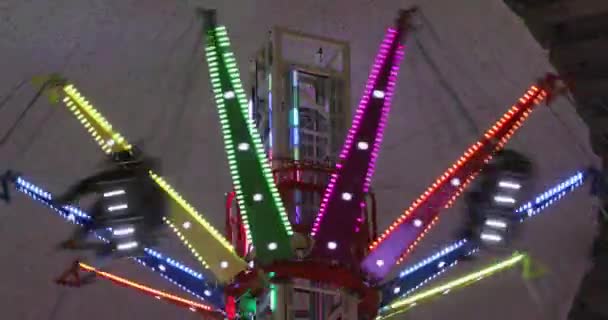 Kæde Karrusel Drop Tower Top Fun Fair Forlystelsespark Thrill Ride – Stock-video