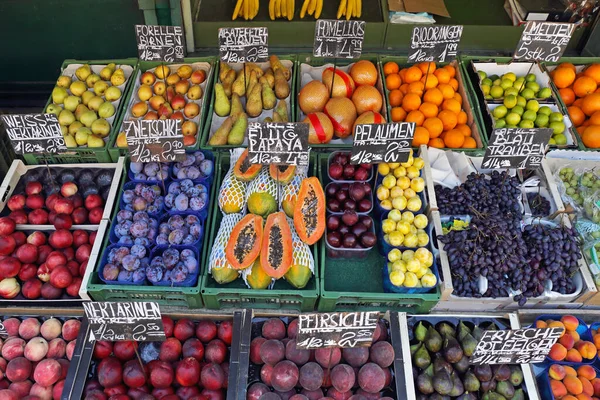 Mélange Fruits Tropicaux Dans Des Caisses Marché Fermier Vienne Autriche — Photo