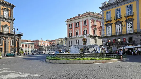 Naples Italy June 2014 Artichoke Fountain Piazza Trieste Trento Traffic — Stock Photo, Image