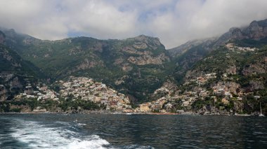 Akdeniz manzaralı Positano Kasaba Manzarası