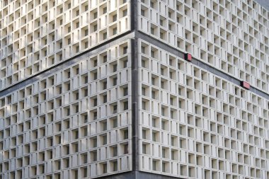 Almanya 'nın Beton Geometrik Cephesi ile Zalim Mimari İnşaat Köşesi