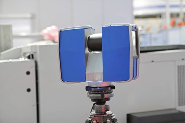 Tripod 'da Taşınabilir 3d Lazer Tarama AracıComment