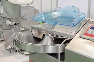 Modern Gıda Fabrikasında Et İşleme Makinesi