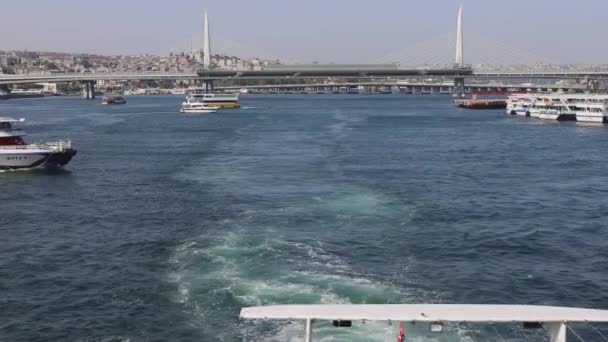 Metro Train Bridge Golden Horn Istanbul Tyrkiet – Stock-video