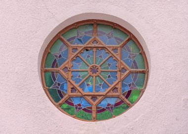 Yuvarlak Lekeli Cam Sirkeci Tren İstasyonu İstanbul Penceresi