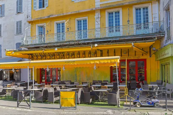 Arles Francie Ledna 2016 Slavná Žlutá Kavárna Cafe Nuit Vincent Royalty Free Stock Obrázky