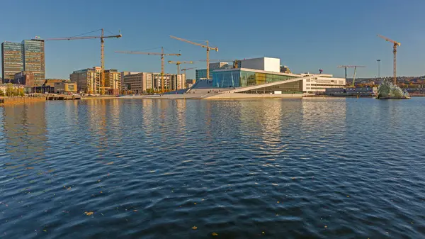 Oslo Noruega Octubre 2016 Edificio Ópera Moderna Fiordo Capital City Imagen de archivo