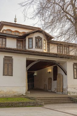 Vidin, Bulgaristan - 16 Mart 2024: Kasaba Merkezi Kanaka Binası Bölgesel Tarih Müzesine Giriş.