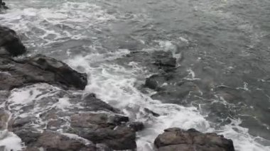 Rocky Kıyısı Adriyatik Denizi Opatija Hırvatistan 'ı Sonbahar Günü Yakınlaştırıyor