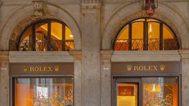 Venedik, İtalya - 09 Ekim 2024: Lüks Butik Rolex Salvadori İsviçre Saat Dükkanı Venezia St Marks Meydanı.